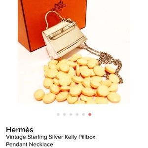 Hermès Vintage sterling silver Kelly necklace